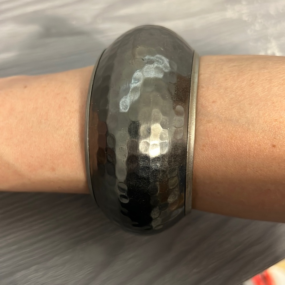 Vintage Silver Bangle Bracelet with Textured Design, Large